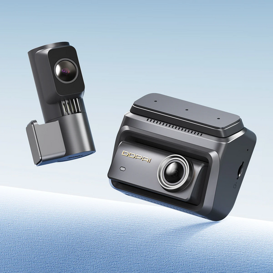 Bil Kamera Foran Bag DDPAI Z90 Dual, 4K, 64Gb, Wi-Fi, GPS, 3 tommer skærm