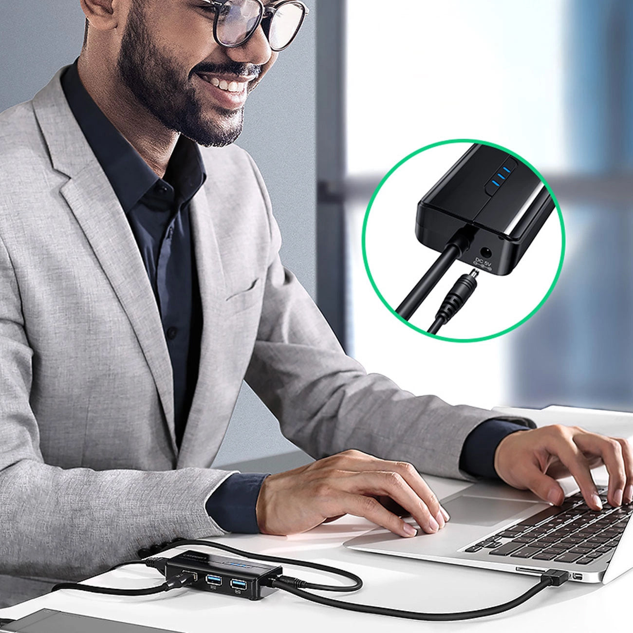 Hub USB UGREEN 20265, 3 x USB-A 3.0 - 1 x RJ45, Sort