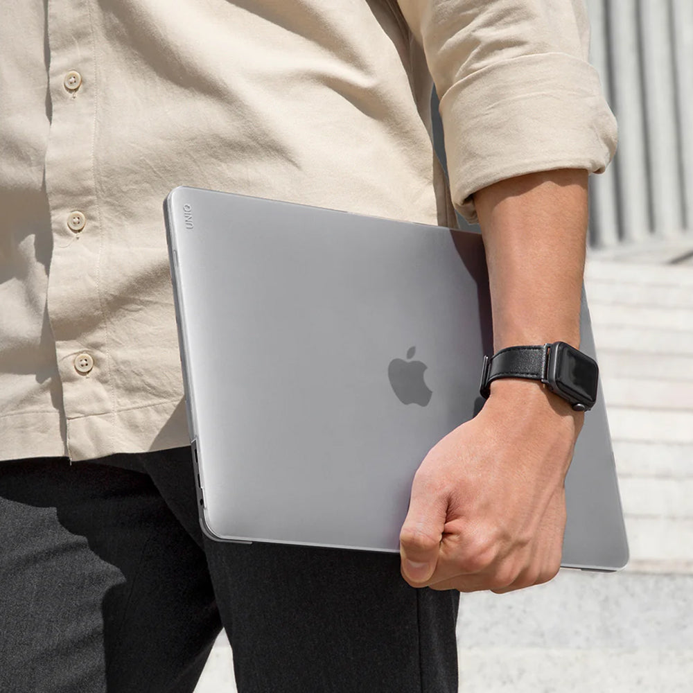 UNIQ Claro cover til Apple MacBook Pro 16 tommer (2026) / (2024) / (2023) / (2021), Mat grå
