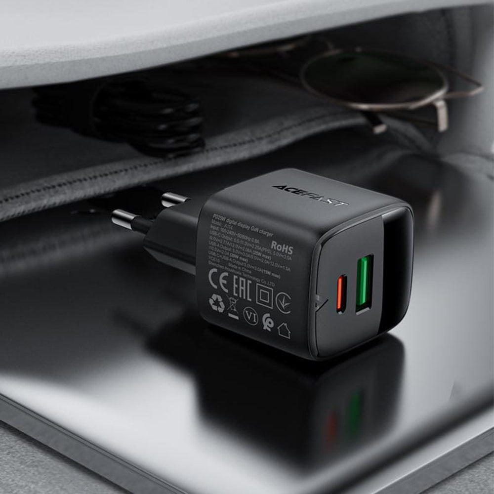 Acefast A114 Display Netværksoplader, 25W, 3A, 1 x USB-A - 1 x USB-C, Sort