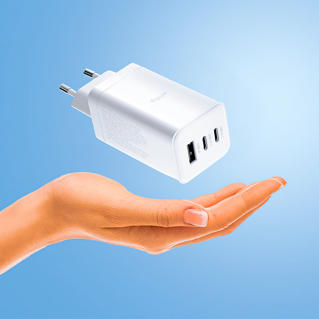 Allity Netværksoplader. ATC-01-65WACC Fast, 65W, 3.25A, 1 x USB-A - 2 x USB-C, Hvid