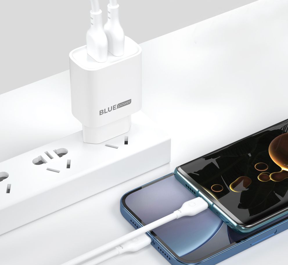 Blue Power BPCE12C USB-C-kabel netværksoplader BPCE12C, 20W, 3A, 1 x USB-A - 1 x USB-C, hvid