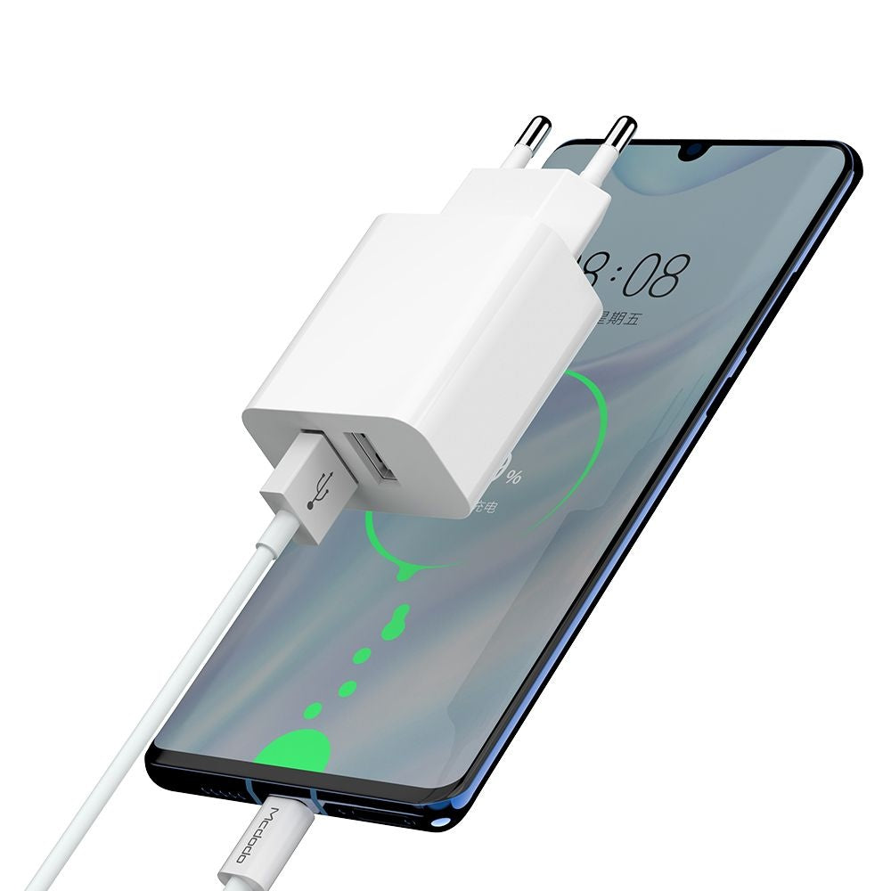 Netværksoplader med USB-C Kabel McDodo CH-6721 Tilbud, 12W, 2.4A, 2 x USB-A, Hvid