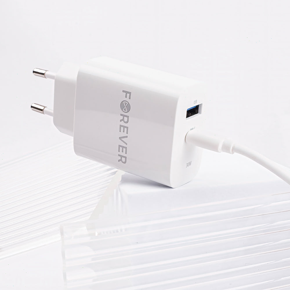 Forever netværksoplader TC-07-30AC, 30W, 3A, 1 x USB-A - 1 x USB-C, hvid