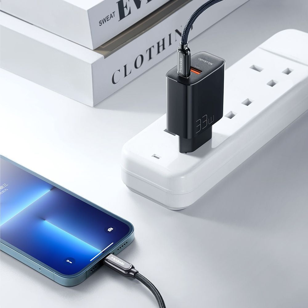 McDodo CH-0921 Netværksoplader, 33W, 3A, 1 x USB-A - 1 x USB-C, Sort