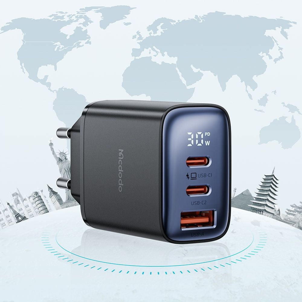 Netværksoplader McDodo CH-2180 Display, 30W, 3A, 1 x USB-A - 2 x USB-C, Sort