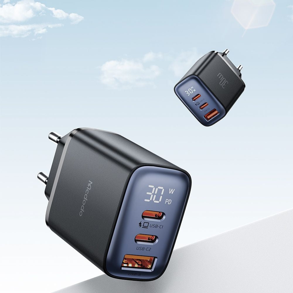 Netværksoplader McDodo CH-2180 Display, 30W, 3A, 1 x USB-A - 2 x USB-C, Sort