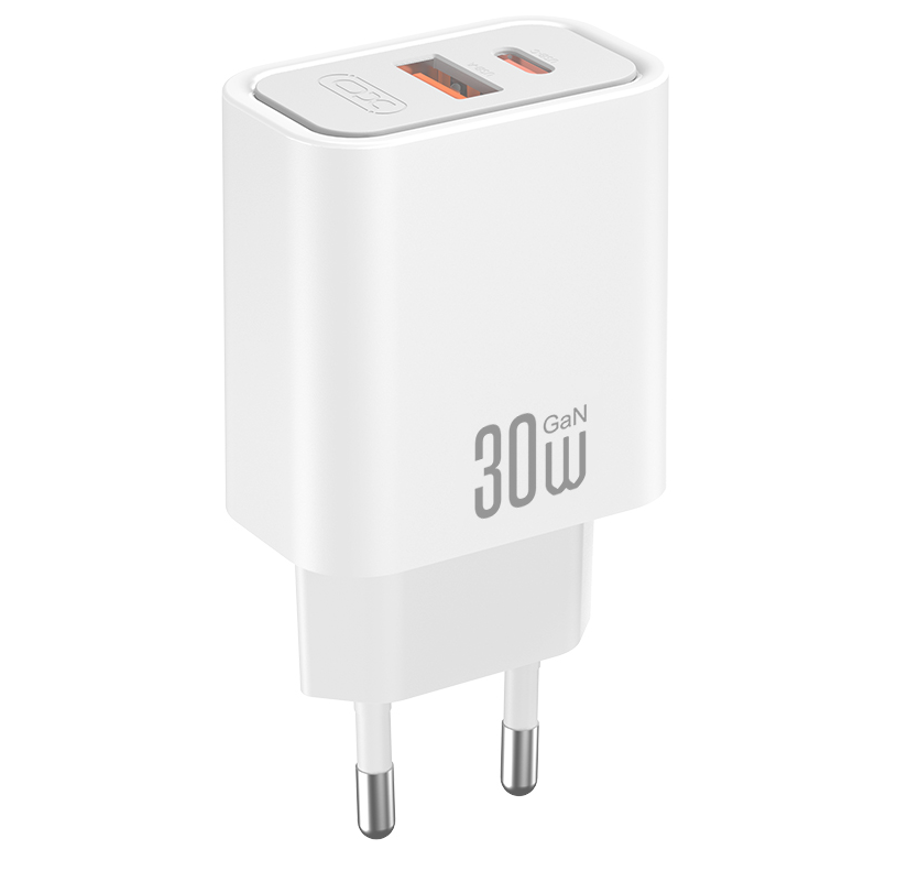 XO Design CE42 Network Charger, 30W, 3A, 1 x USB-A - 1 x USB-C, White