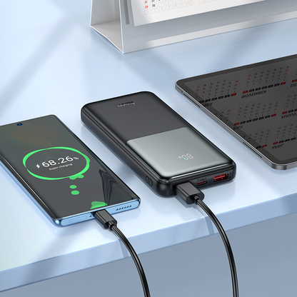 HOCO J136 powerbank, 10000 mAh, 22,5 W, QC + PD, 1 x USB-C – 2 x USB-A, sort