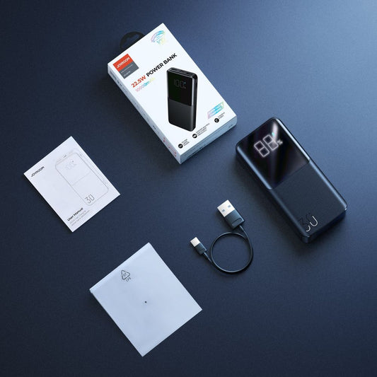 Joyroom JR-QP193 Ekstern Batteri, 30000mAh, 22.5W, QC + PD, 1 x USB-C - 2 x USB-A, Sort