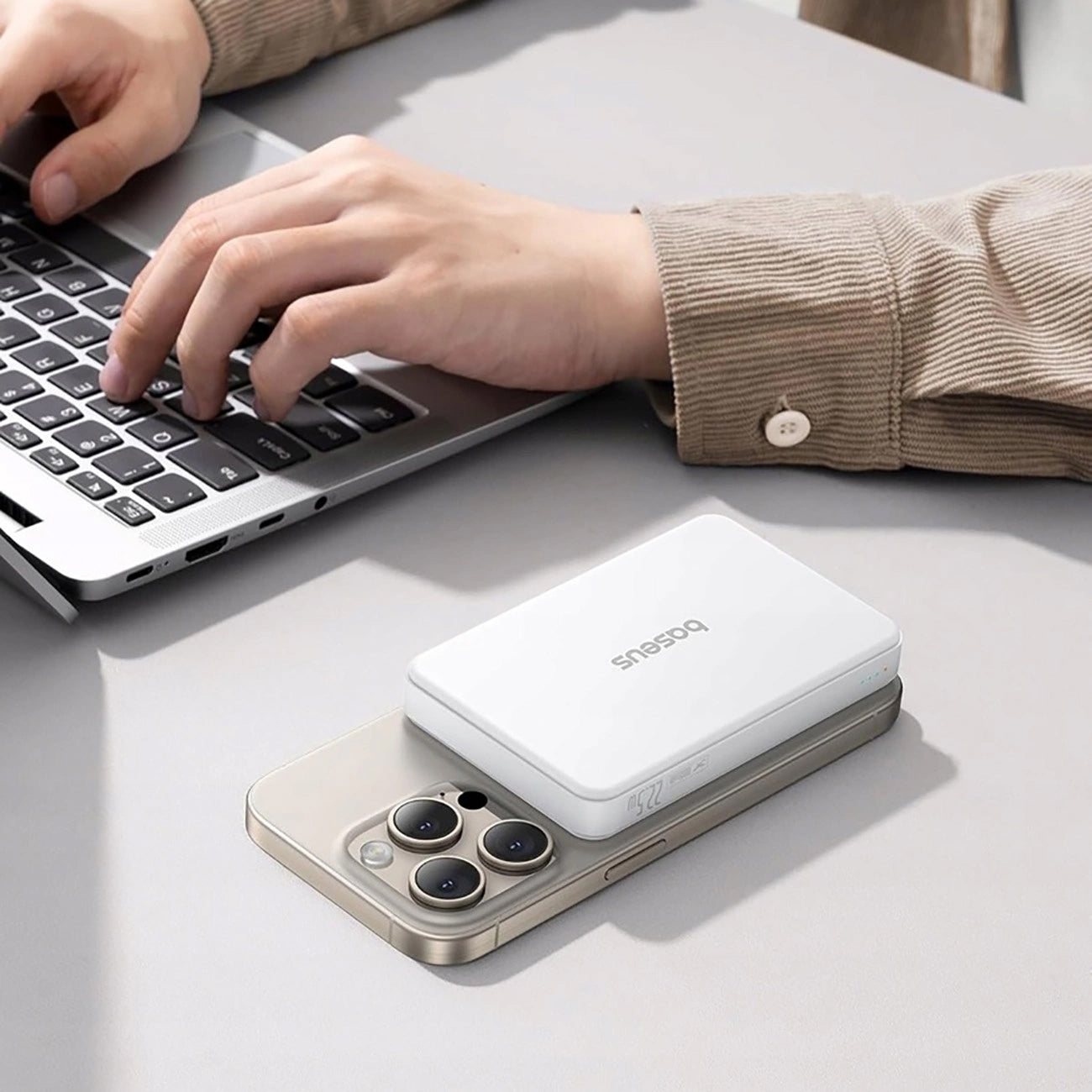 Ekstern trådløs batteri Baseus Airpow2 Qi2, 10000mAh, 22.5W, QC + PD + FQI, 1 x QI - 1 x USB-A - 1 x USB-C, Hvid P10080000213-00