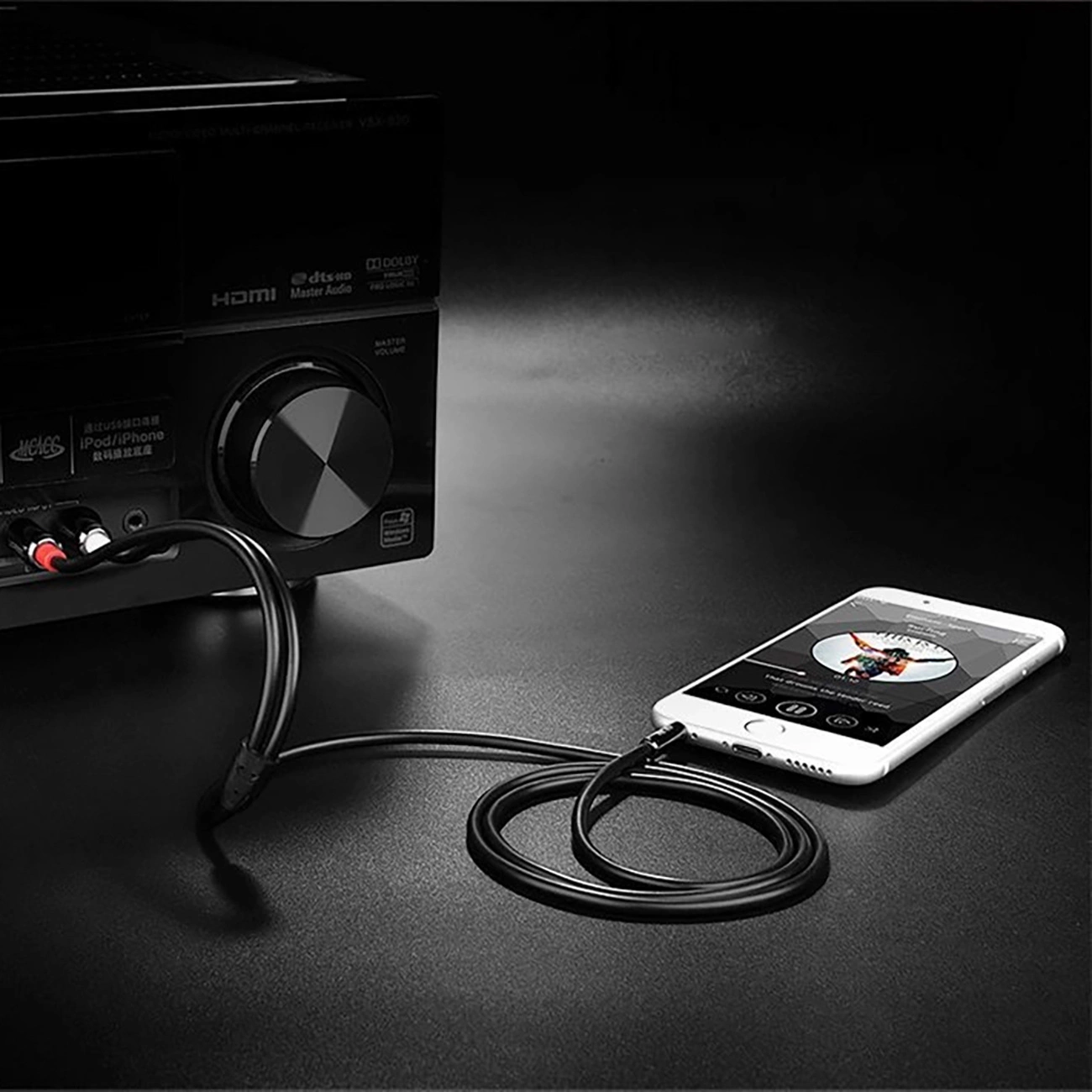 Audio kabel 3.5mm - 2 x RCA UGREEN AV116, 1m, Sort