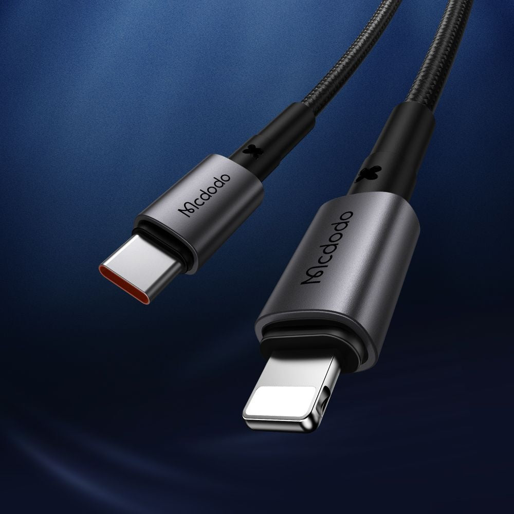 Data- og opladningskabel USB-C - Lightning McDodo CA-2850, 36W, 1.2m, Sort