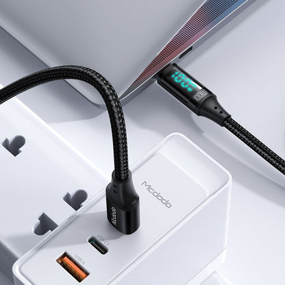 Data- og opladningskabel USB-C - USB-C McDodo CA-1100 Display, 100W, 1,2m, Sort