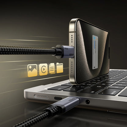 Data- og opladningskabel USB-C - USB-C UGREEN L706 (65383), 240W, 1m, Sort