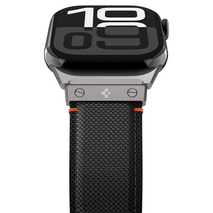 Spigen Classic Fit rem til Apple Watch 49mm / 46mm / 45mm / 44mm / 42mm-serien, Sort AMP09304