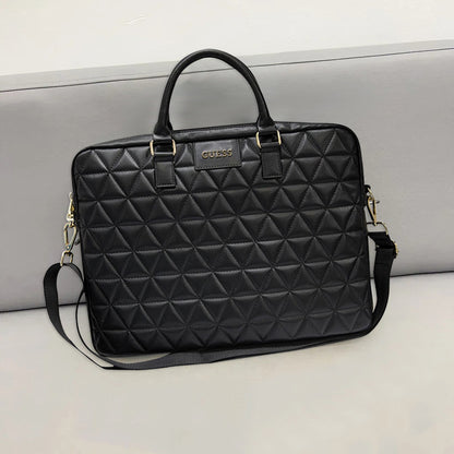 Guess Quilted taske til 15 tommer laptop, Pink
