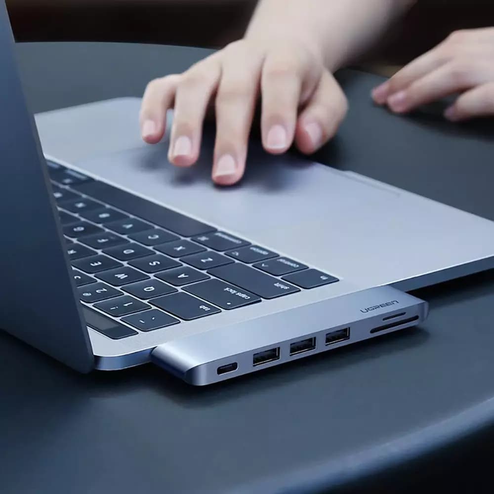Hub USB-C UGREEN CM251 til Apple MacBook Pro / Air, 3 x USB-A 3.0 - 1 x USB-C - 1 x SD - 1 x microSD, Grå