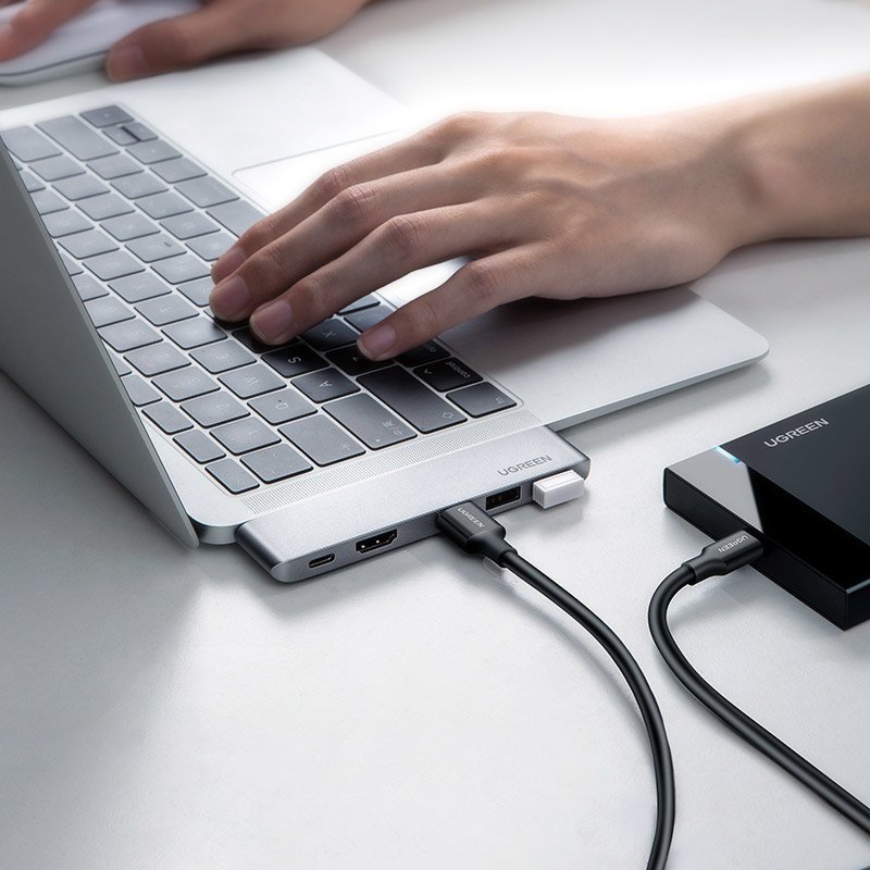 UGREEN USB-C Hub til Apple MacBook Pro / Air-serien, 3 x USB-A 3.0 - 1 x USB-C - 1 x HDMI, Grå