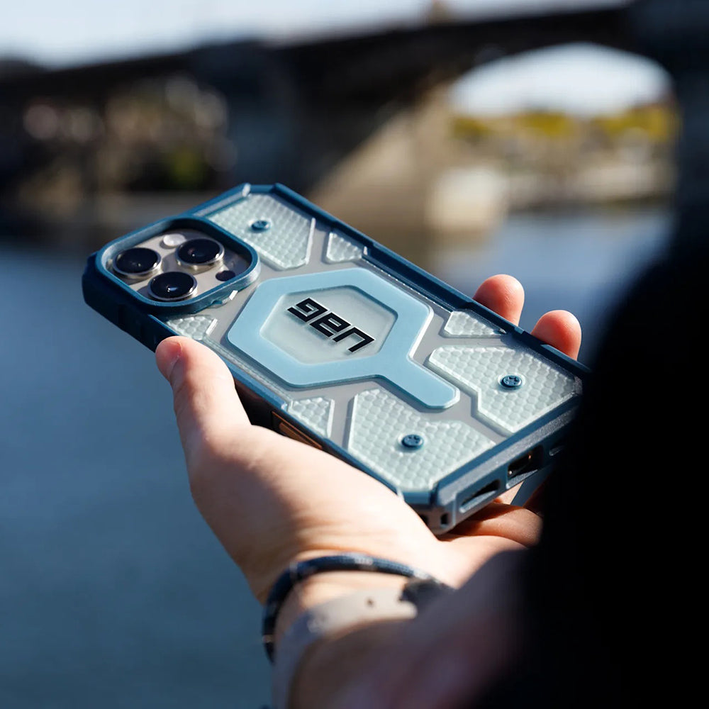MagSafe cover til Apple iPhone 17 Pro Max, Urban Armor Gear, Pathfinder Clear med snor, Blå