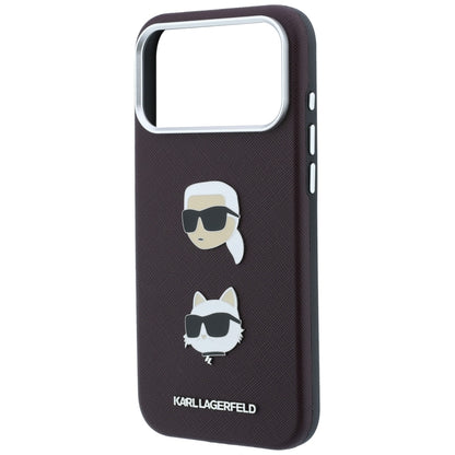 Cover til Apple iPhone 18 Pro / 17 Pro, Karl Lagerfeld, Saffiano med Karl & Choupette Hoved-pin og Logo, Vinrød