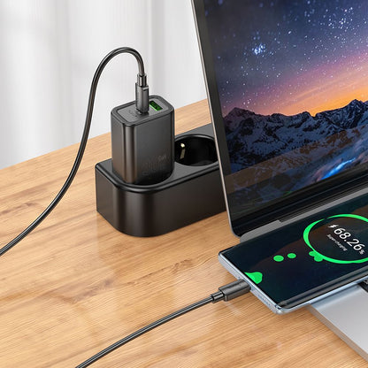 Netværksoplader med USB-C Kabel HOCO N63, 30W, 3A, 1 x USB-A - 1 x USB-C, Sort