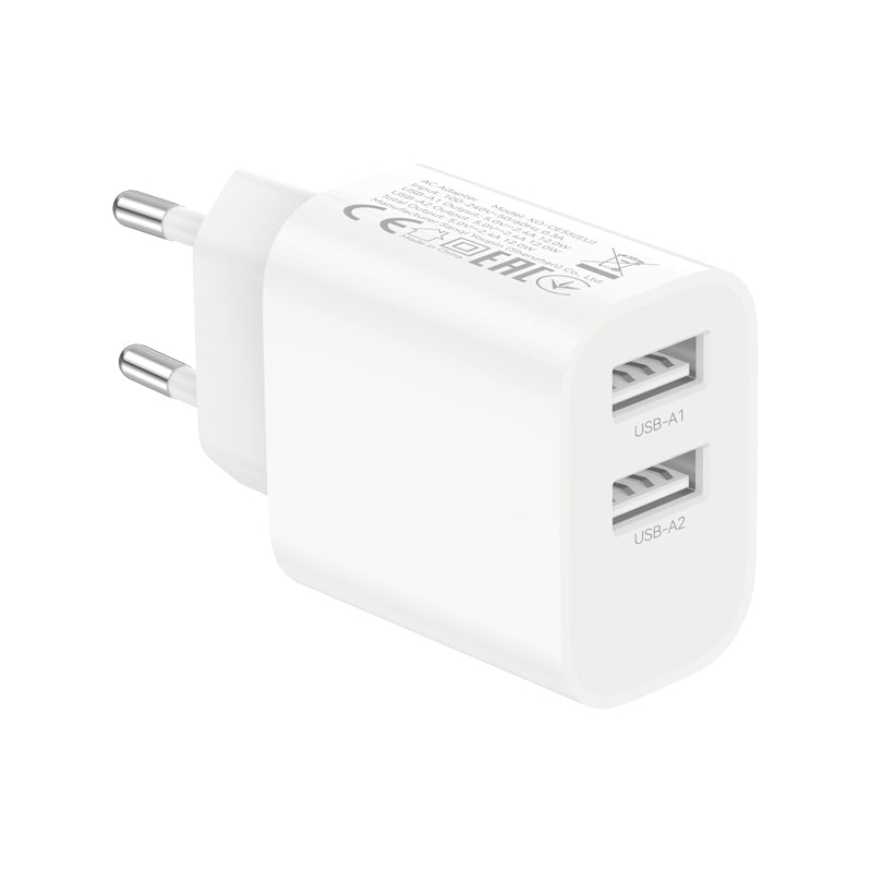 XO Design CE55 netoplader med Lightning-kabel, 12 W, 2,4 A, 2 x USB-A, hvid
