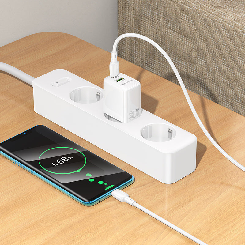 Netværksoplader med USB-C kabel Borofone BN29 Fuente, 30W, 3A, 1 x USB-A - 1 x USB-C, Hvid