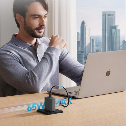 Cuktech Netværksoplader, 65W, 3A, 1 x USB-A - 2 x USB-C, Grå CUKAD653EUGR