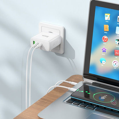 Netværksoplader HOCO N30, 65W, 3.25A, 1 x USB-A - 2 x USB-C, Hvid