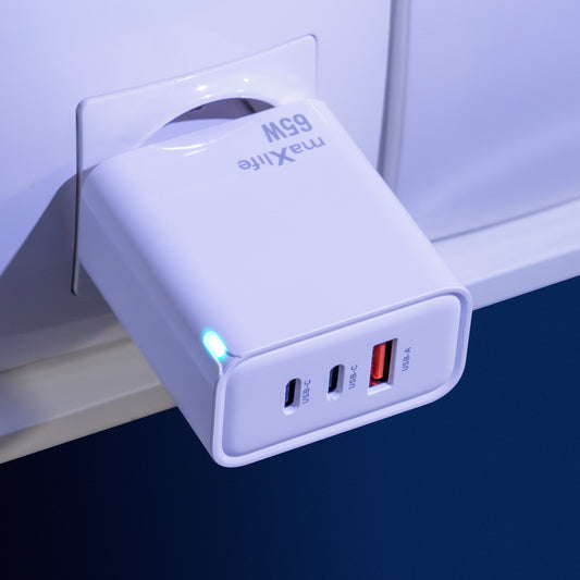 Netværksoplader MaXlife MXTC-09-65ACC, 65W, 3.25A, 1 x USB-A - 2 x USB-C, Hvid