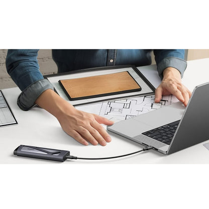 UGREEN CM767 (15813) rack til SSD M.2 NVMe / NGFF, Grå